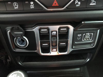 2024 Jeep Wrangler 4-Door Sahara 4x4