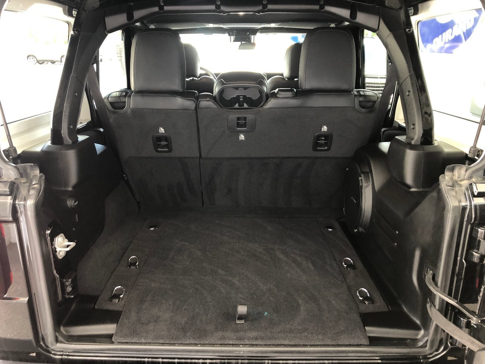 2024 Jeep Wrangler 4-Door Sahara 4x4