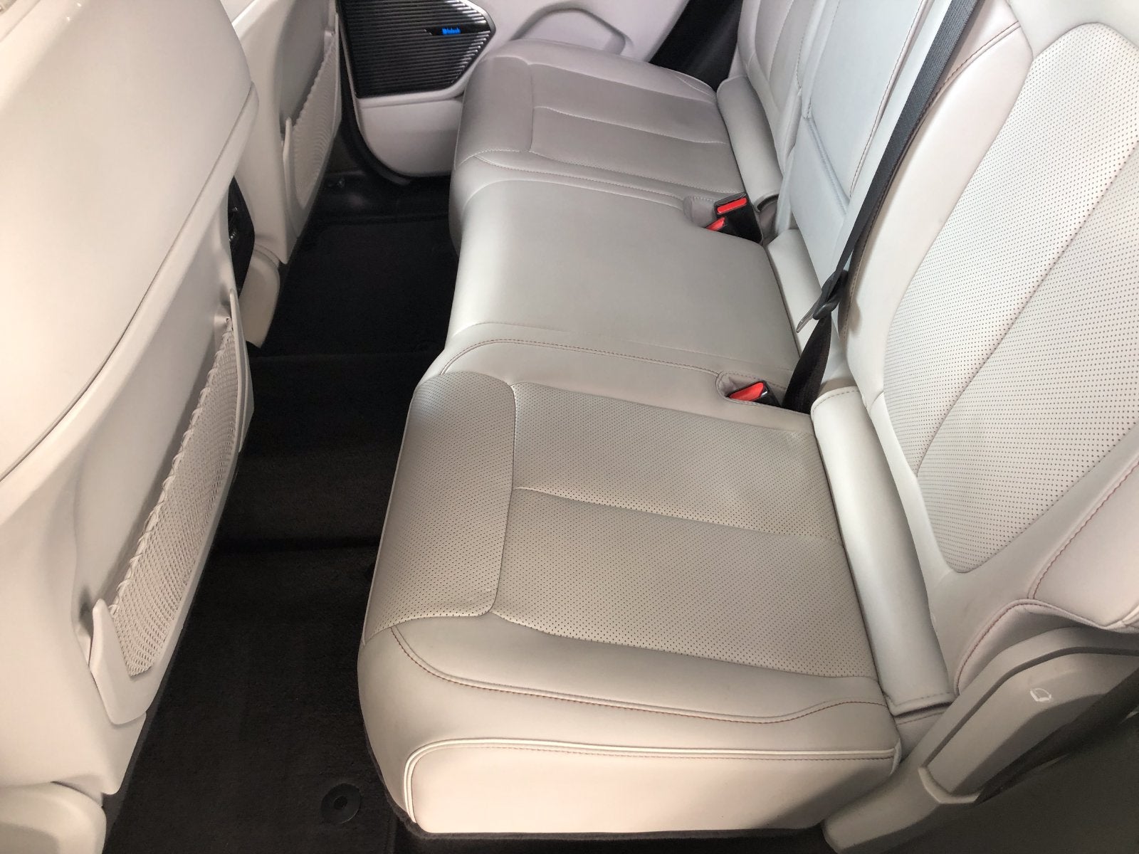 2022 Jeep Grand Cherokee Overland 4x4