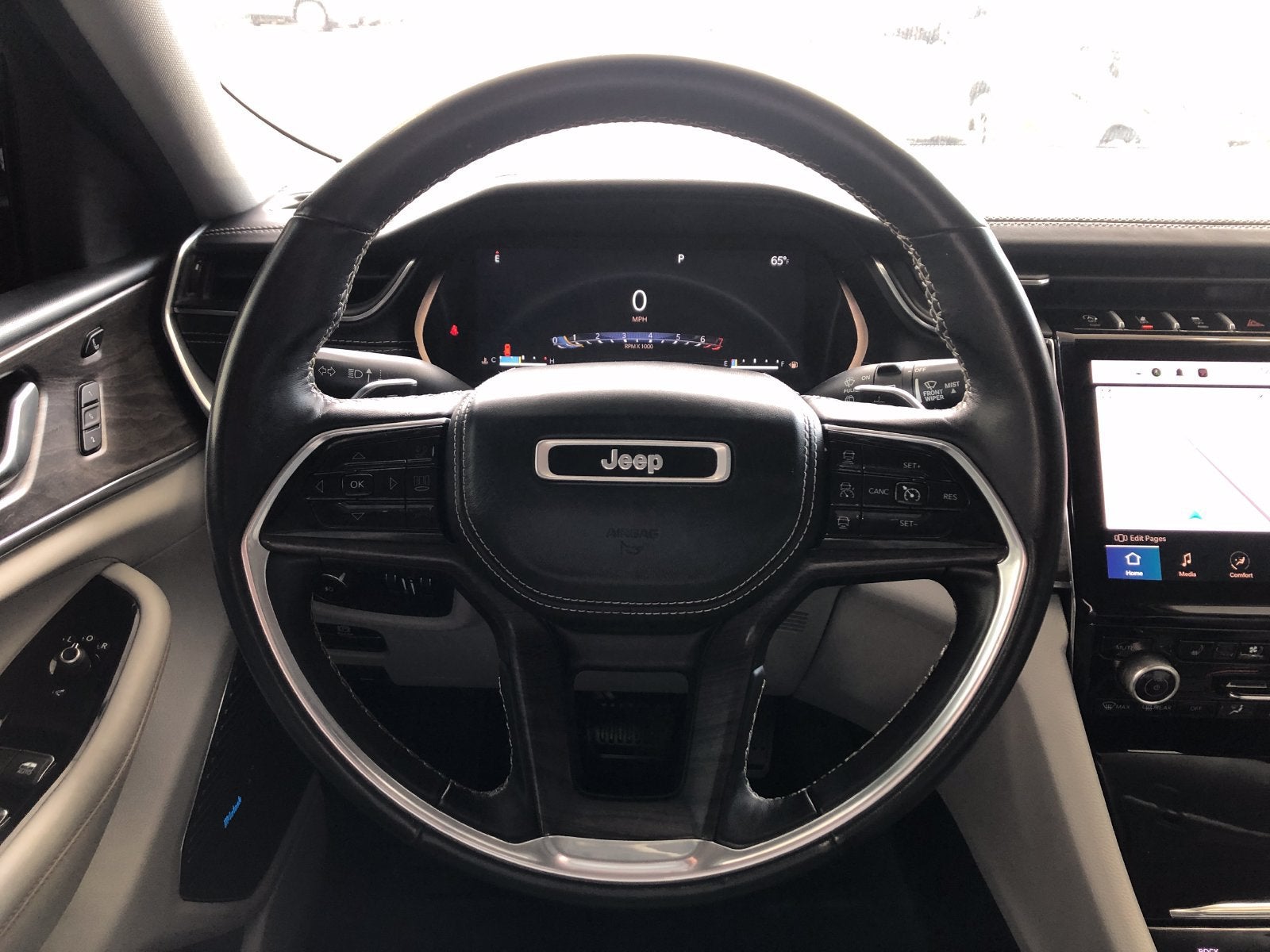 2022 Jeep Grand Cherokee Overland 4x4