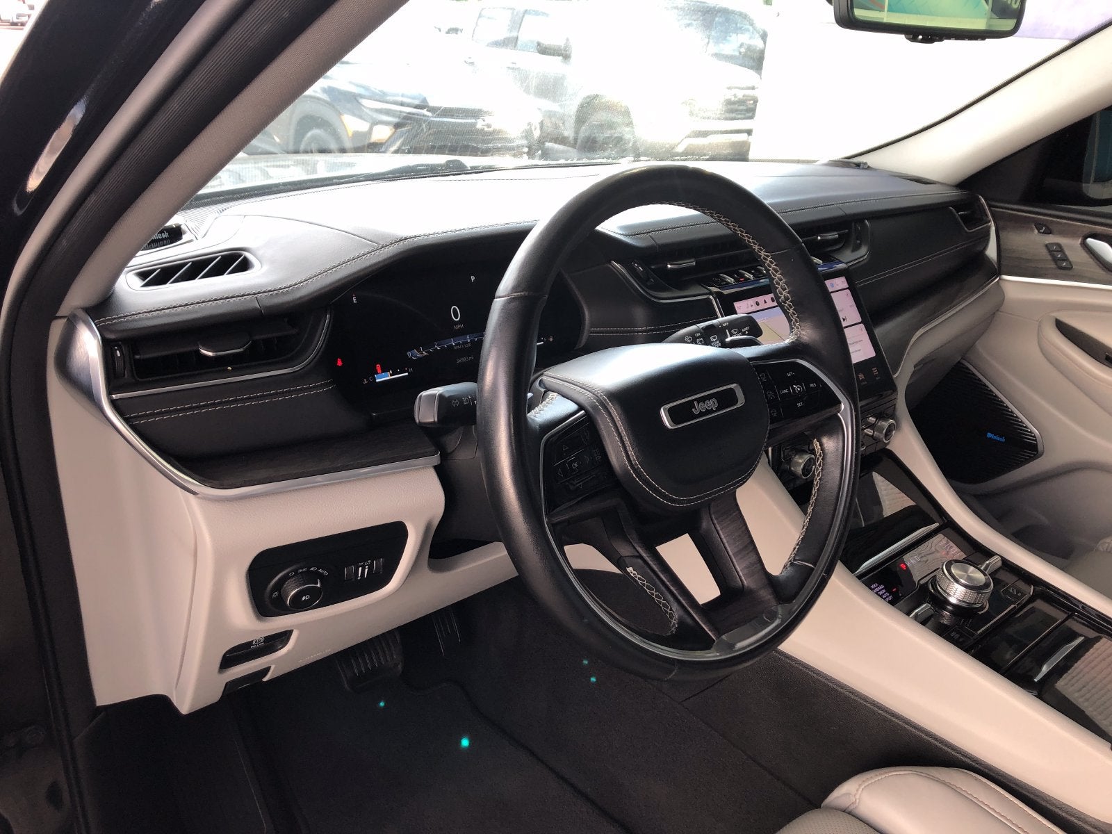2022 Jeep Grand Cherokee Overland 4x4