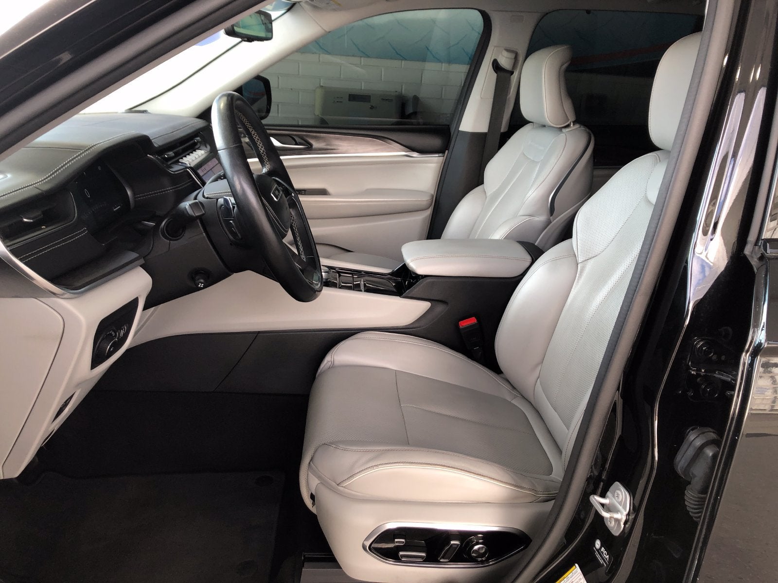 2022 Jeep Grand Cherokee Overland 4x4