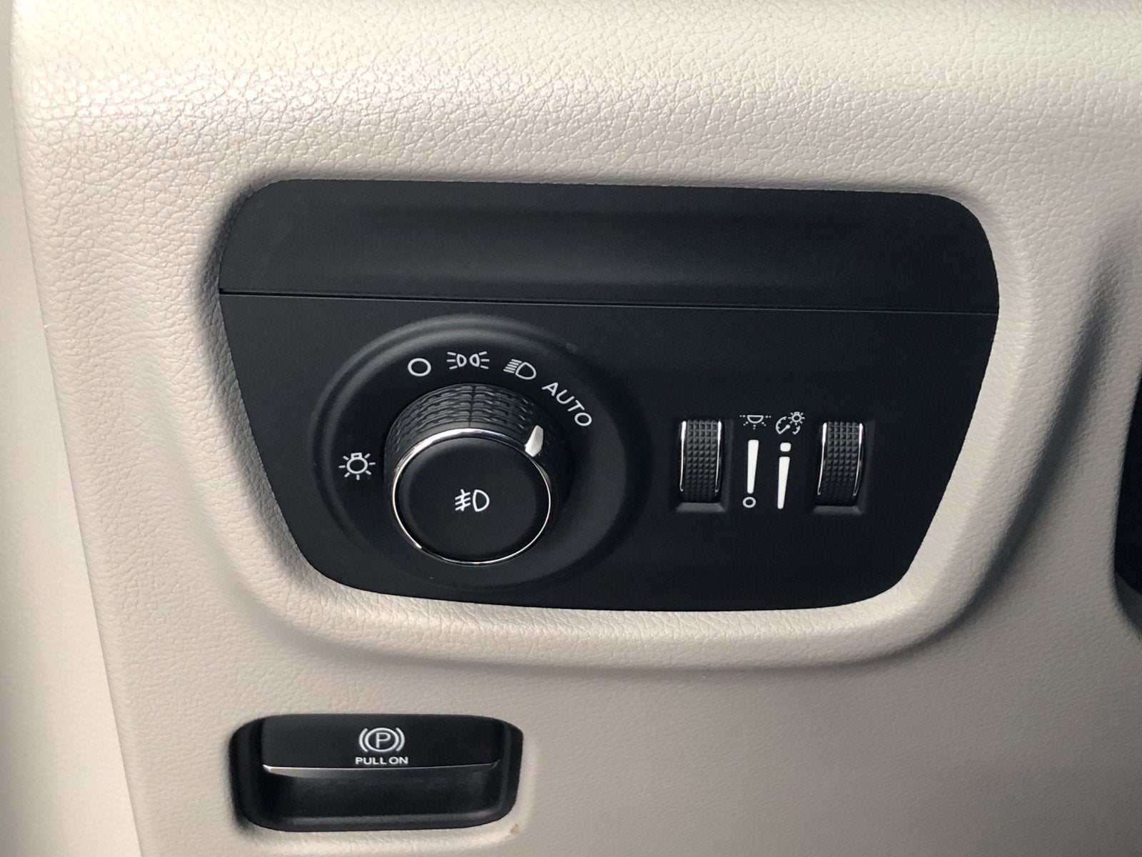 2022 Jeep Grand Cherokee Overland 4x4