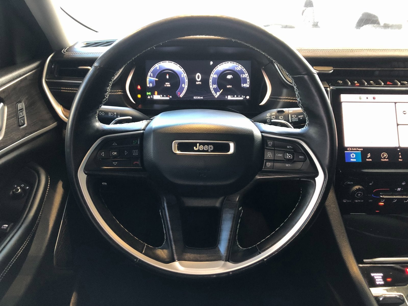 2022 Jeep Grand Cherokee L Limited 4x4