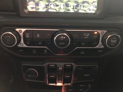 2021 Jeep Gladiator Overland 4x4