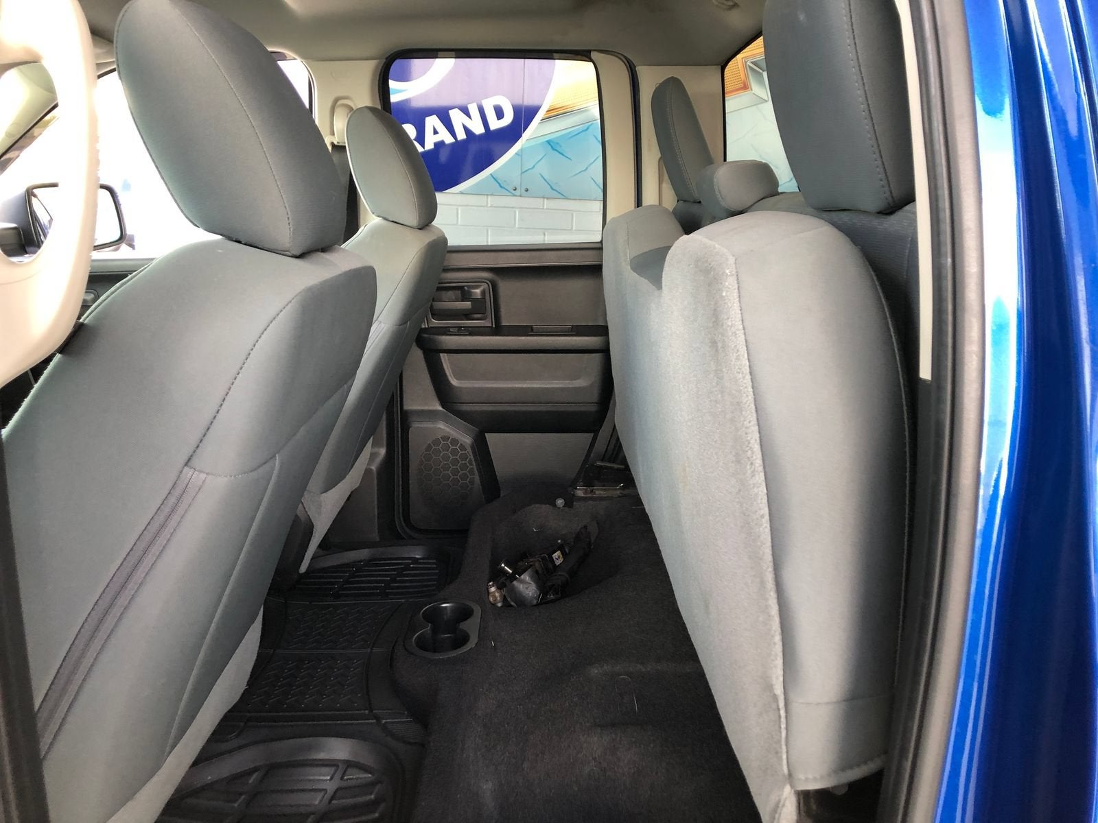 2018 RAM 1500 Express Quad Cab 4x4 6'4" Box