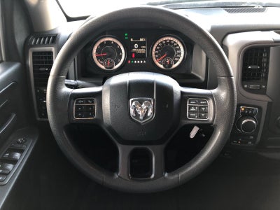 2018 RAM 1500 Express Quad Cab 4x4 6'4" Box