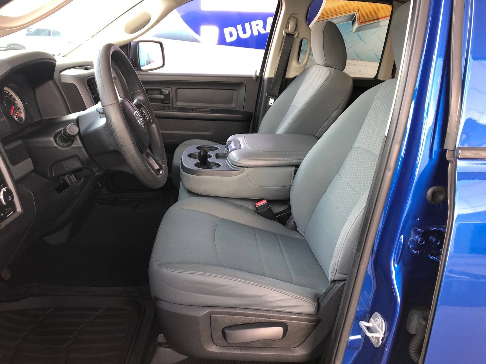 2018 RAM 1500 Express Quad Cab 4x4 6'4" Box