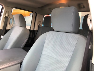 2018 RAM 1500 Express Quad Cab 4x4 6'4" Box