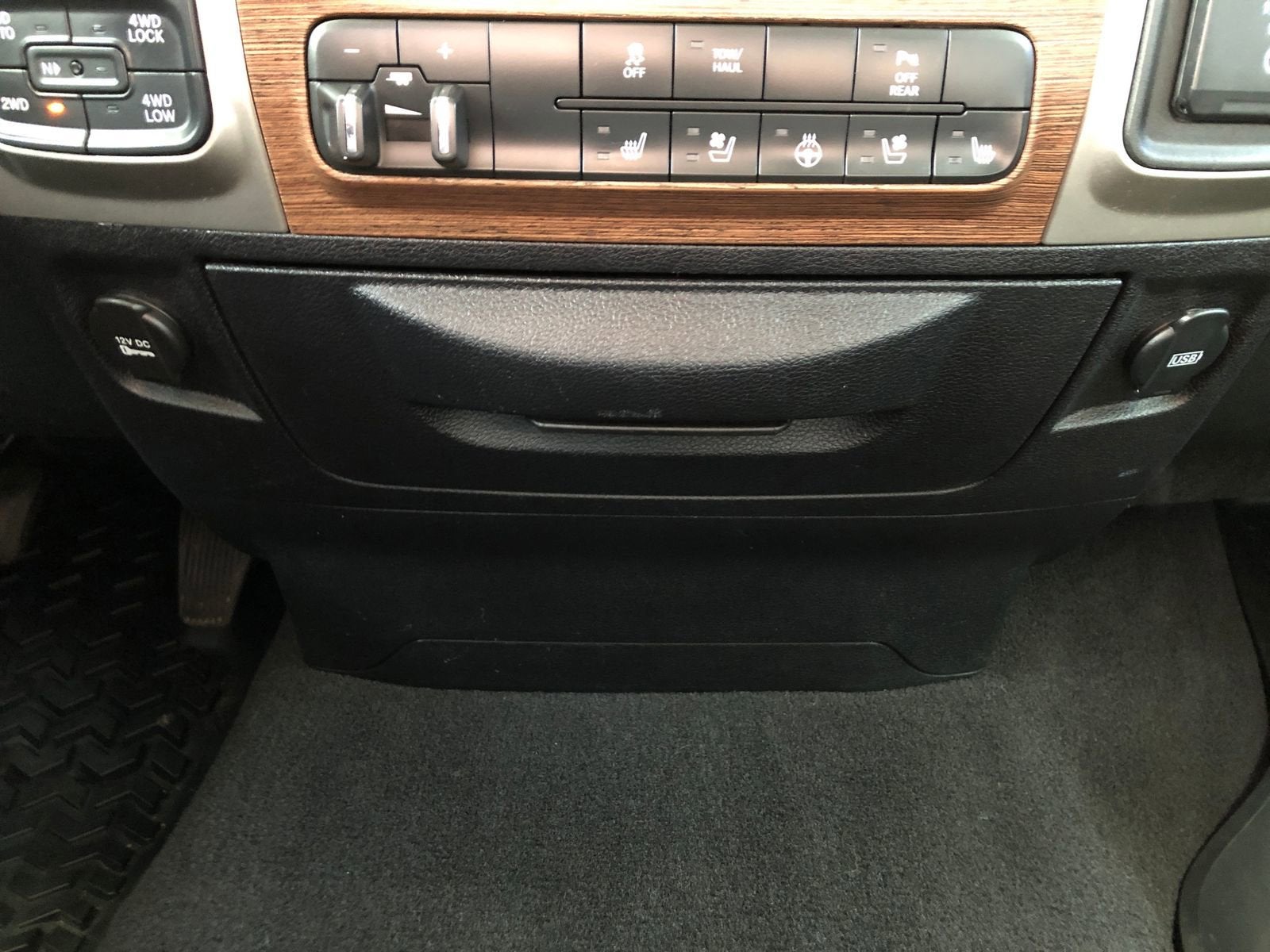 2016 RAM 1500 Laramie