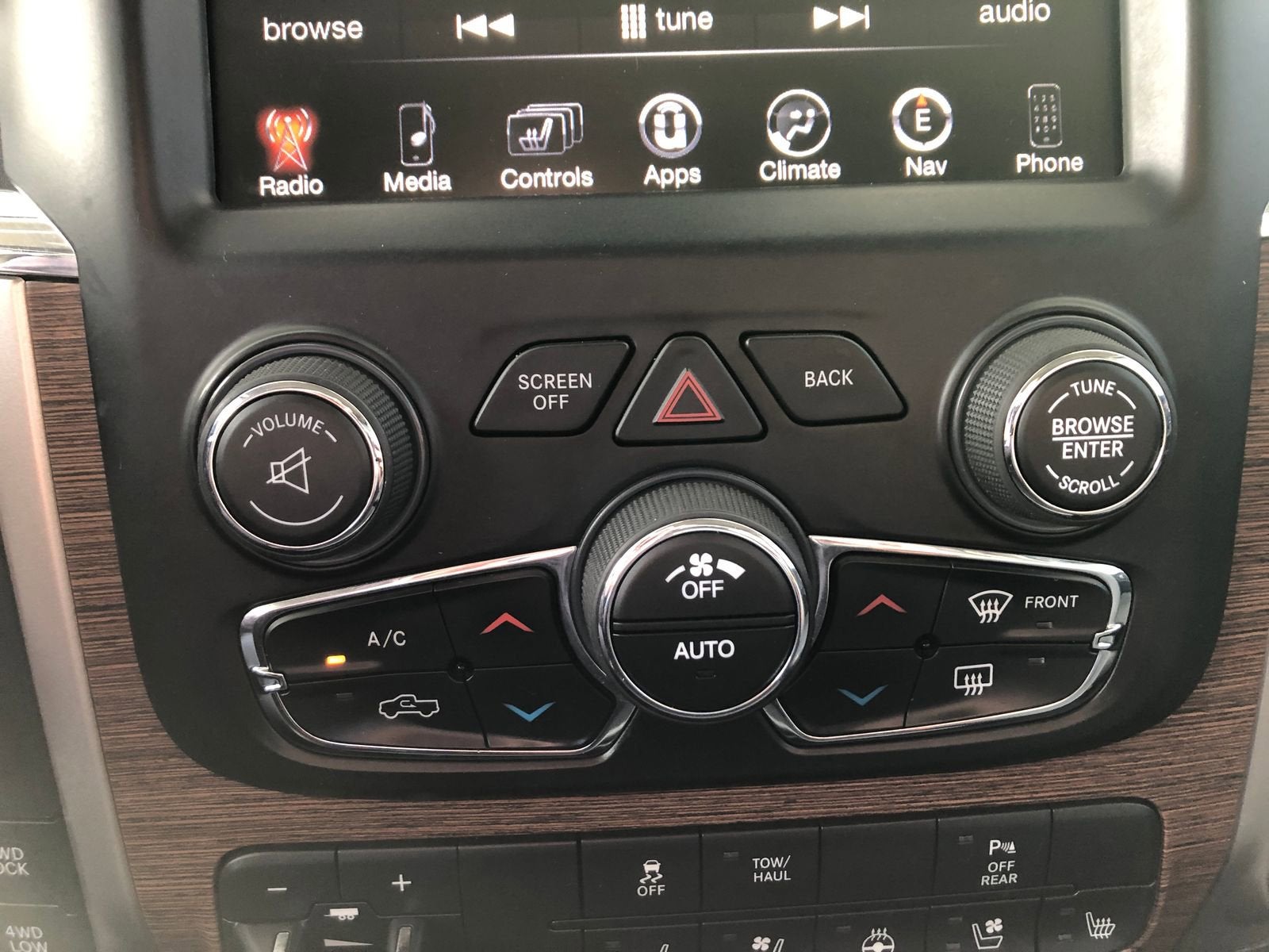 2016 RAM 1500 Laramie
