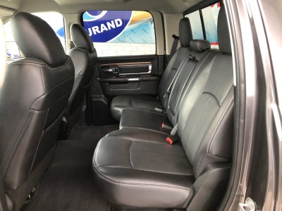 2017 RAM 1500 Laramie Crew Cab 4x4 5'7" Box