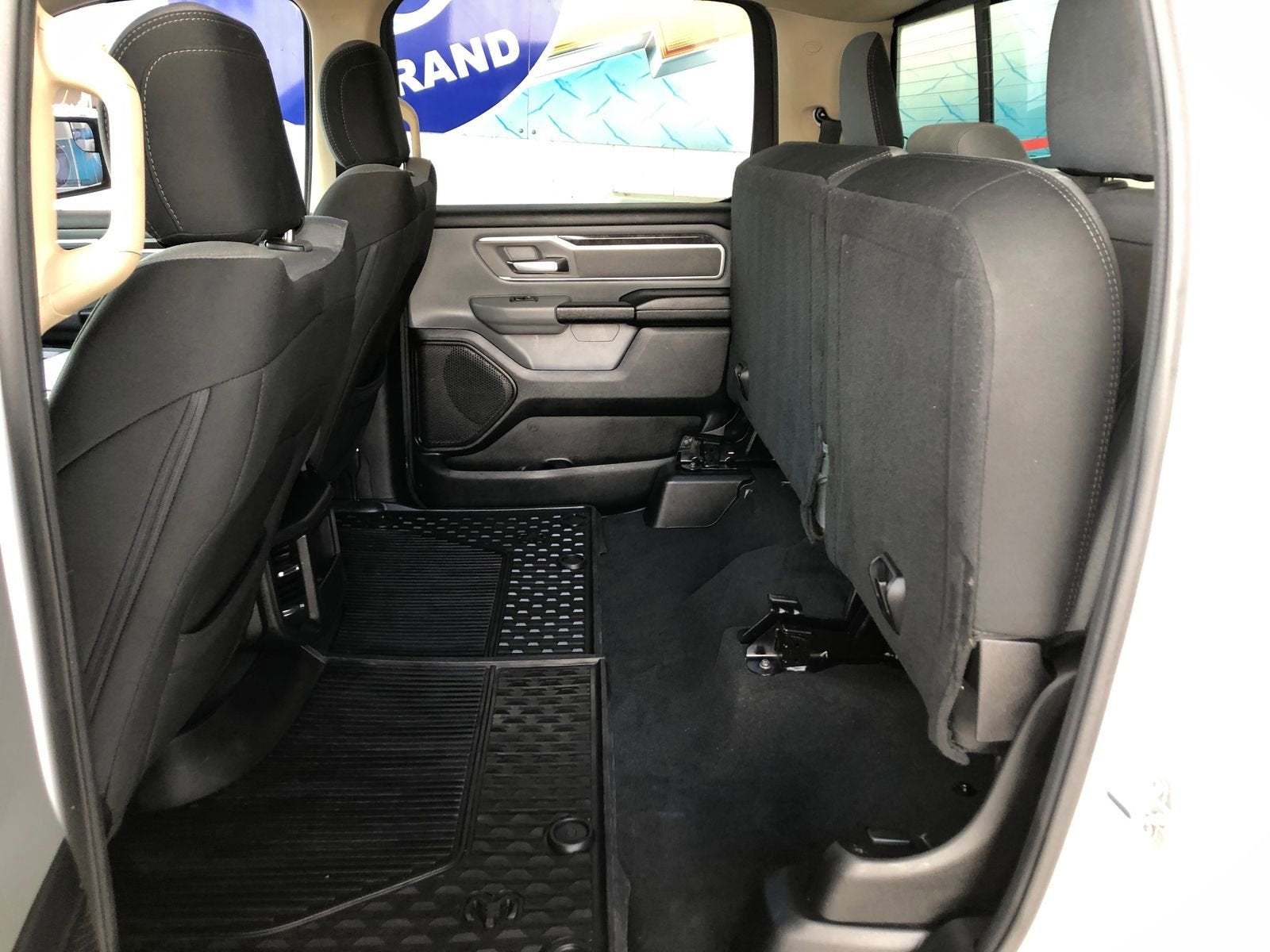 2019 RAM 1500 Big Horn/Lone Star Crew Cab 4x4 5'7" Box