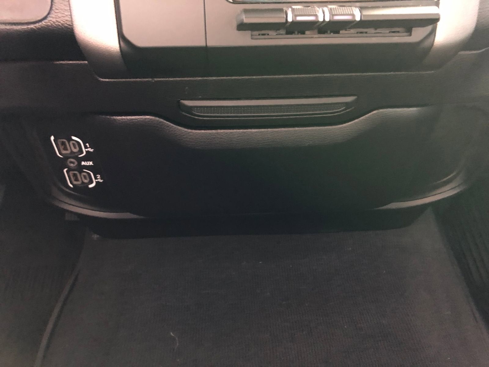 2019 RAM 1500 Big Horn/Lone Star Crew Cab 4x4 5'7" Box