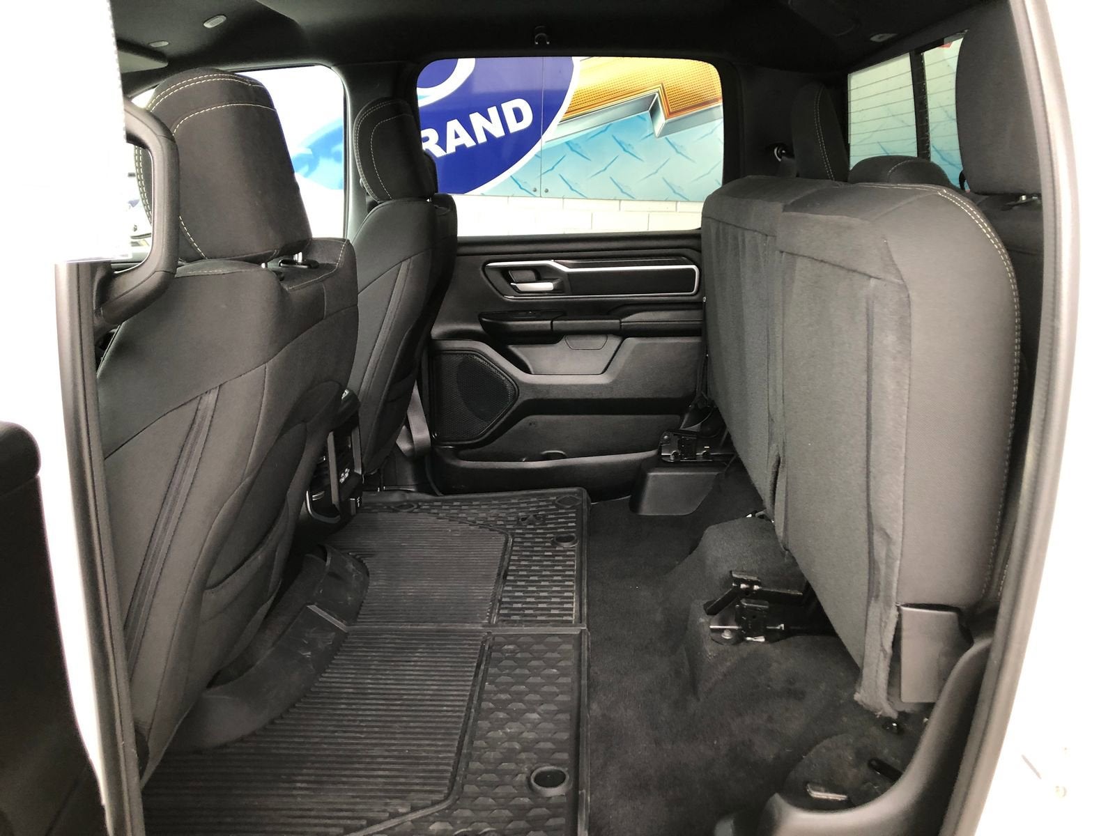 2025 RAM 1500 Big Horn Crew Cab 4x4 6'4" Box