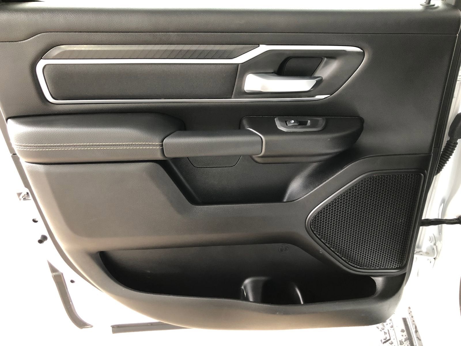 2025 RAM 1500 Big Horn Crew Cab 4x4 6'4" Box