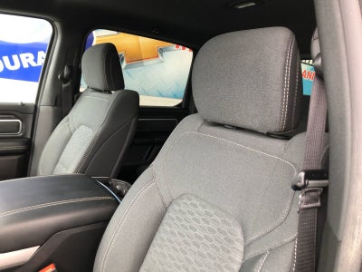 2025 RAM 1500 Big Horn Crew Cab 4x4 6'4" Box