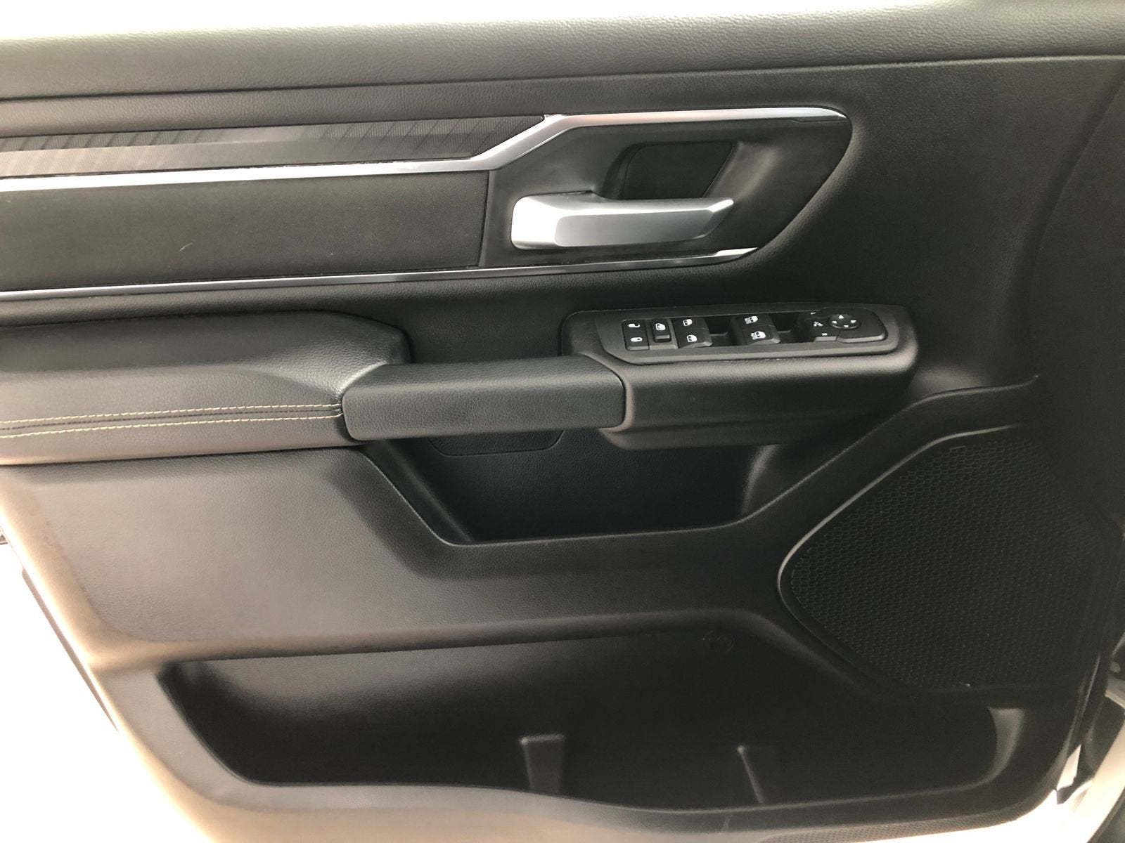 2025 RAM 1500 Big Horn Crew Cab 4x4 6'4" Box