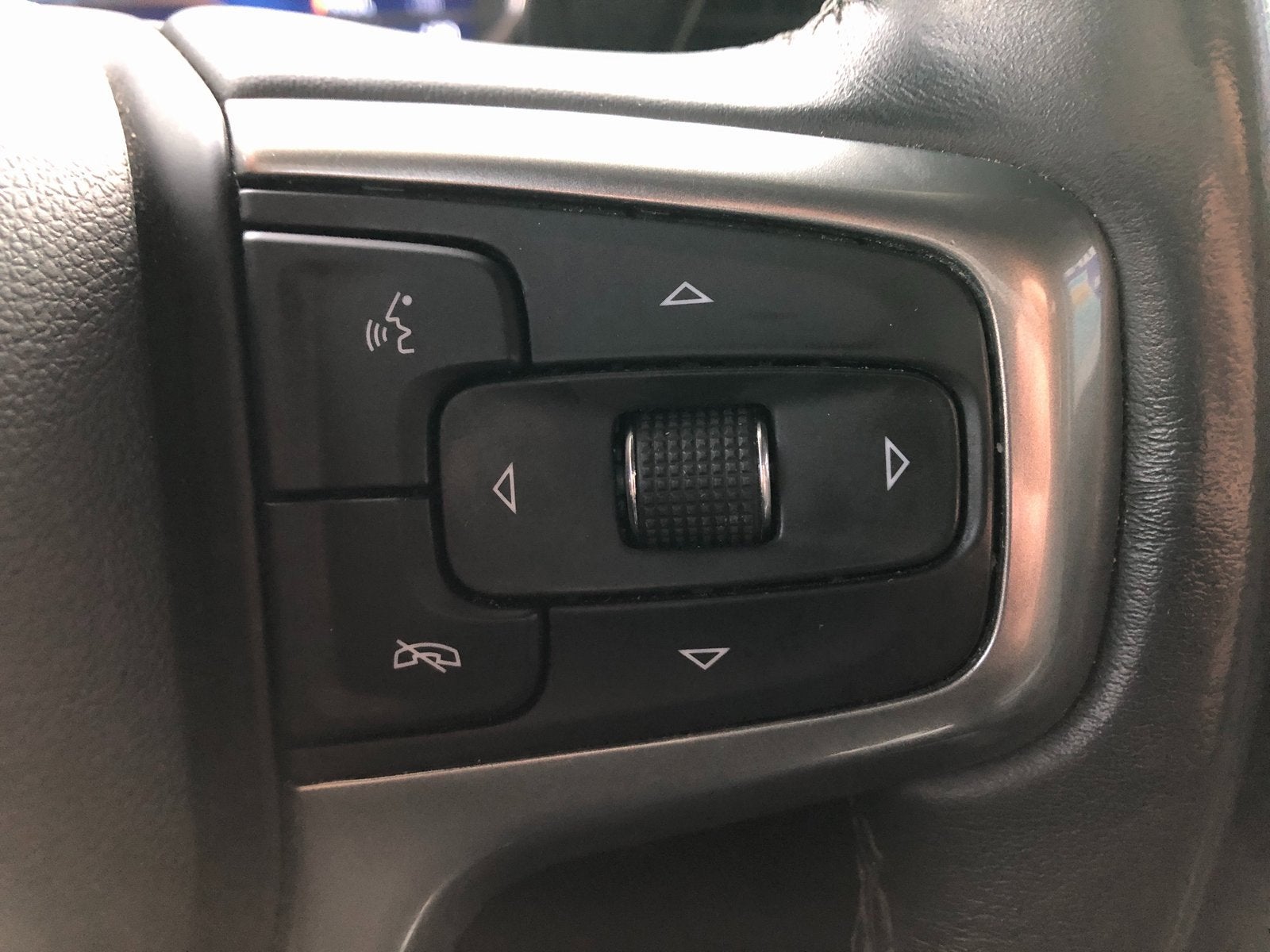 2022 Chevrolet Silverado 1500 LT (2FL)