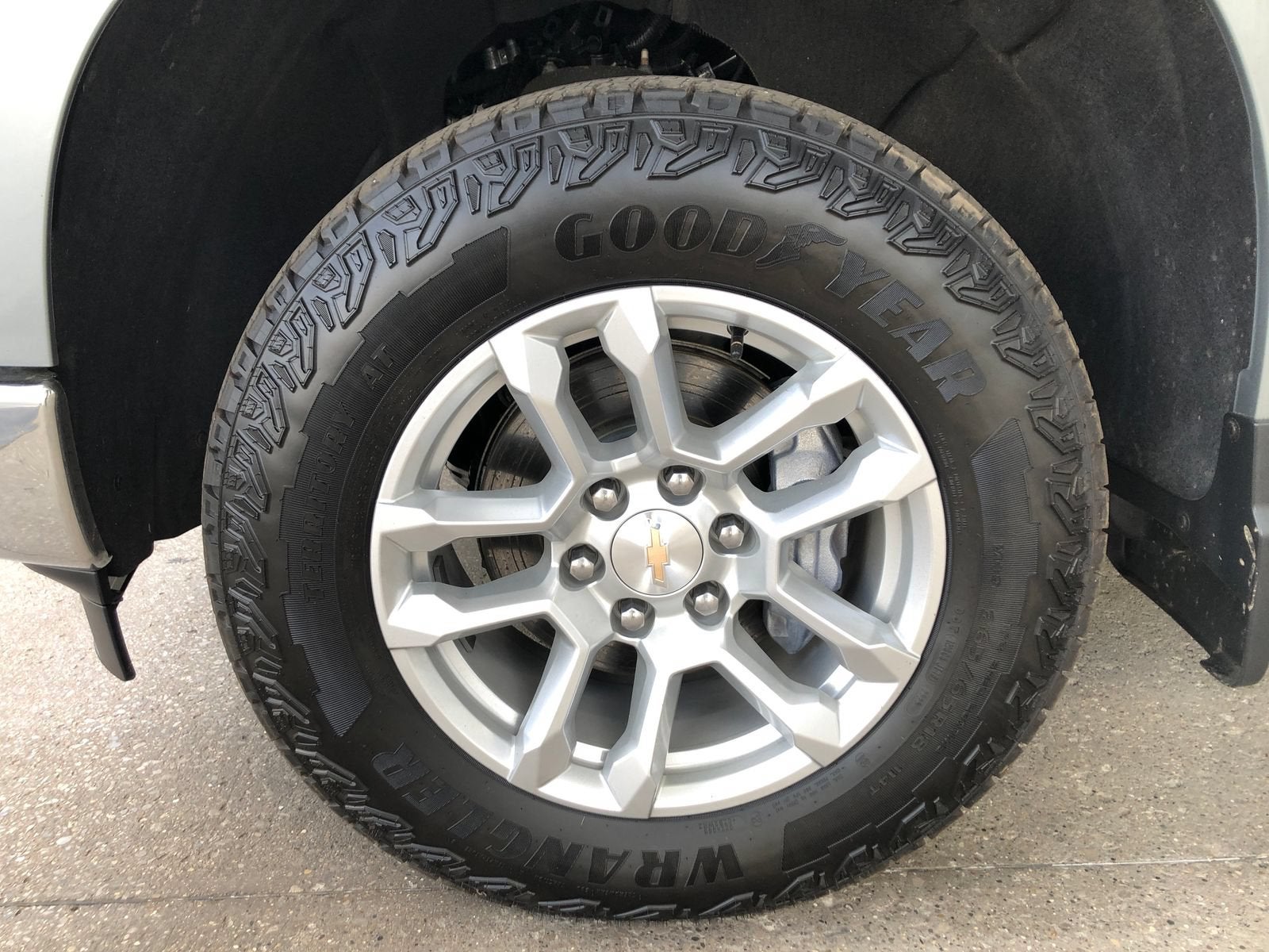 2026 Chevrolet Silverado 1500 LT (2FL)