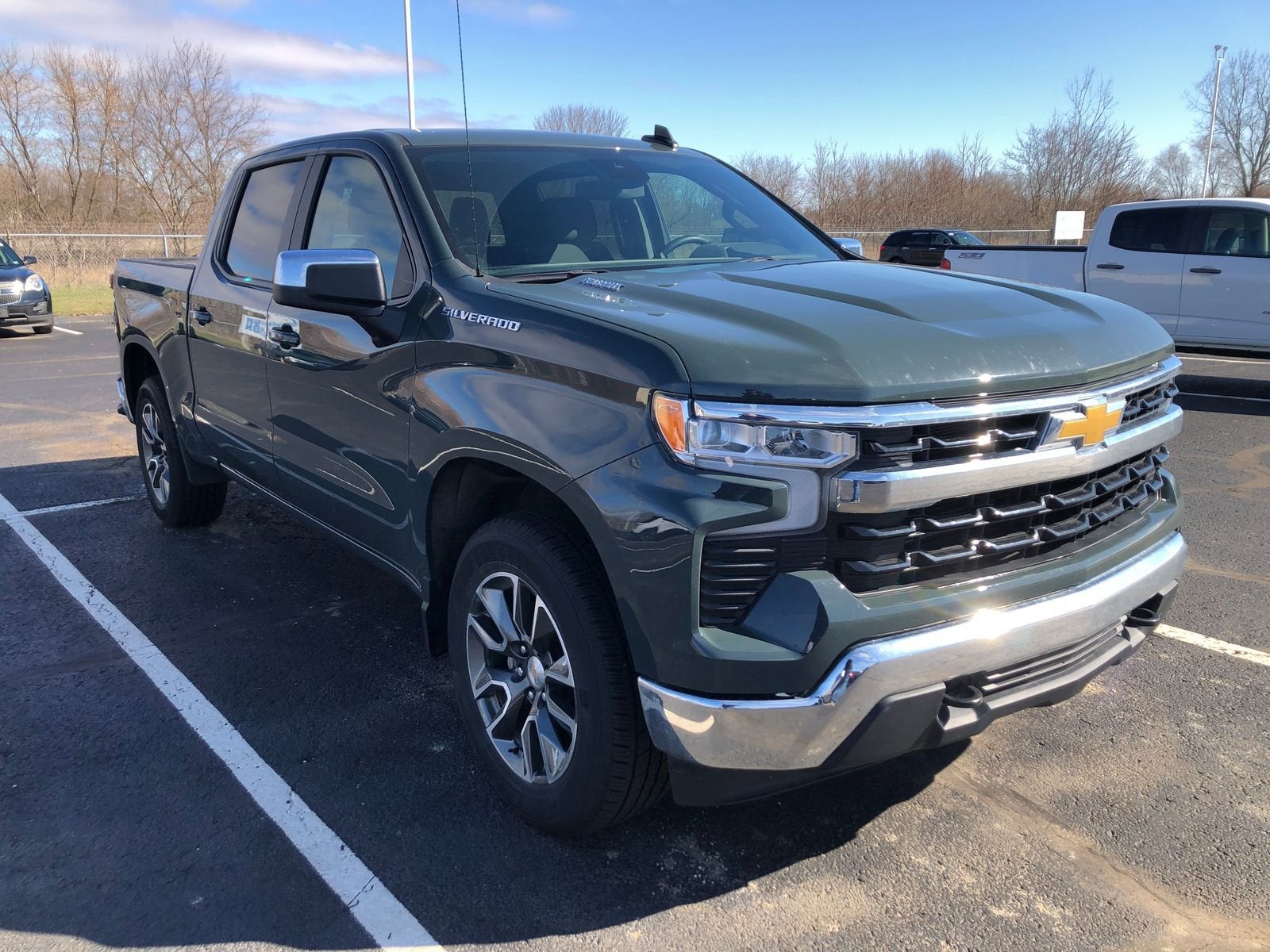 2025 Chevrolet Silverado 1500 LT (2FL)