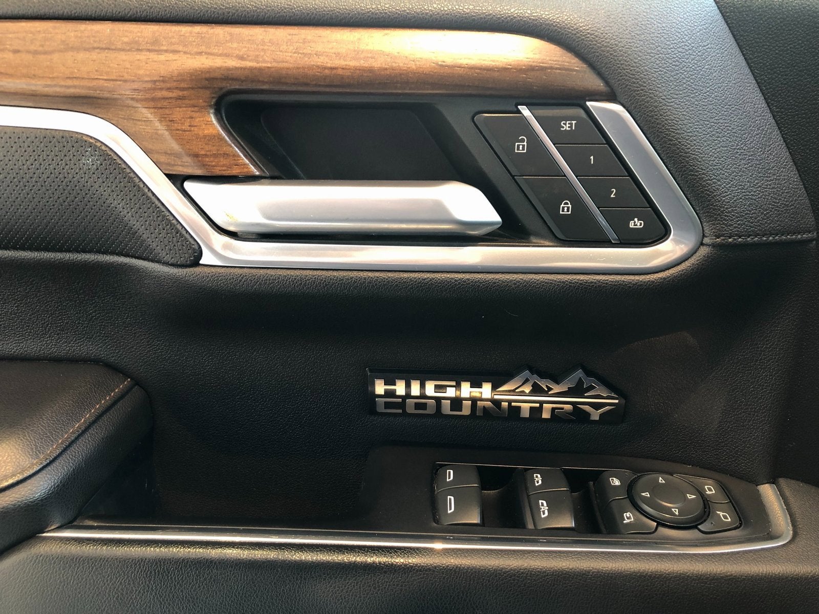 2022 Chevrolet Silverado 1500 High Country