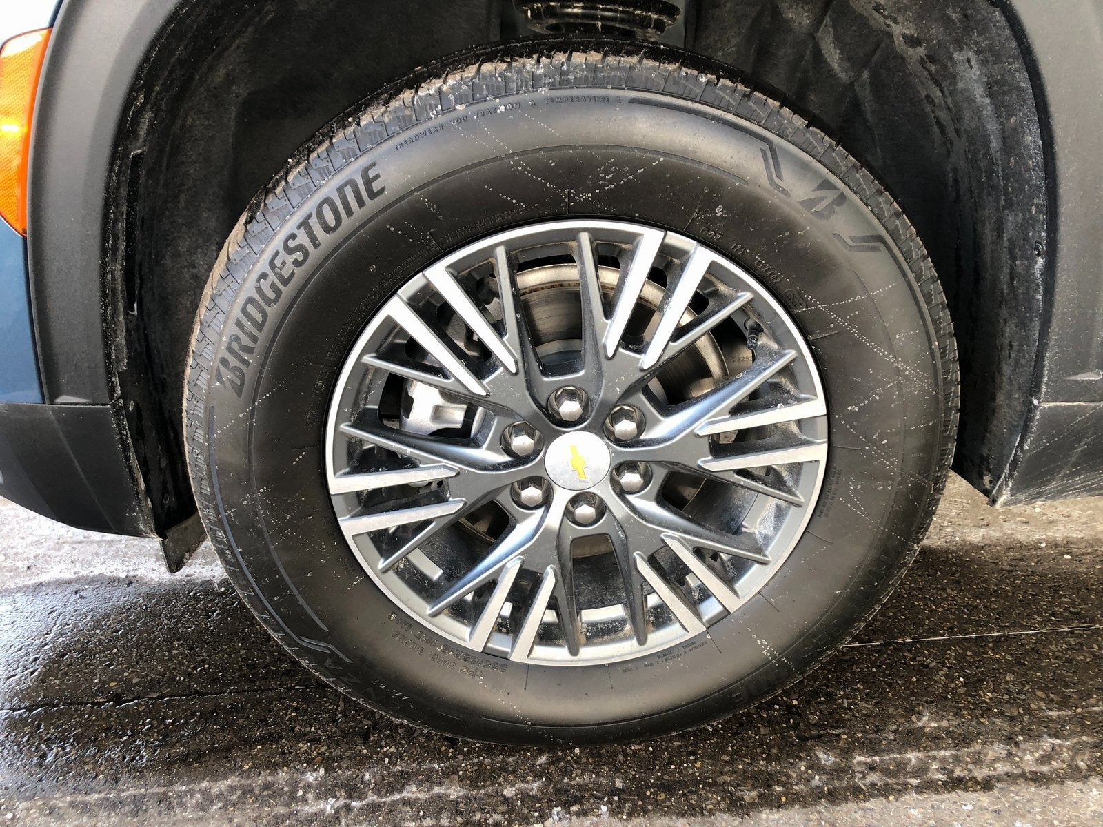 2024 Chevrolet Traverse LS