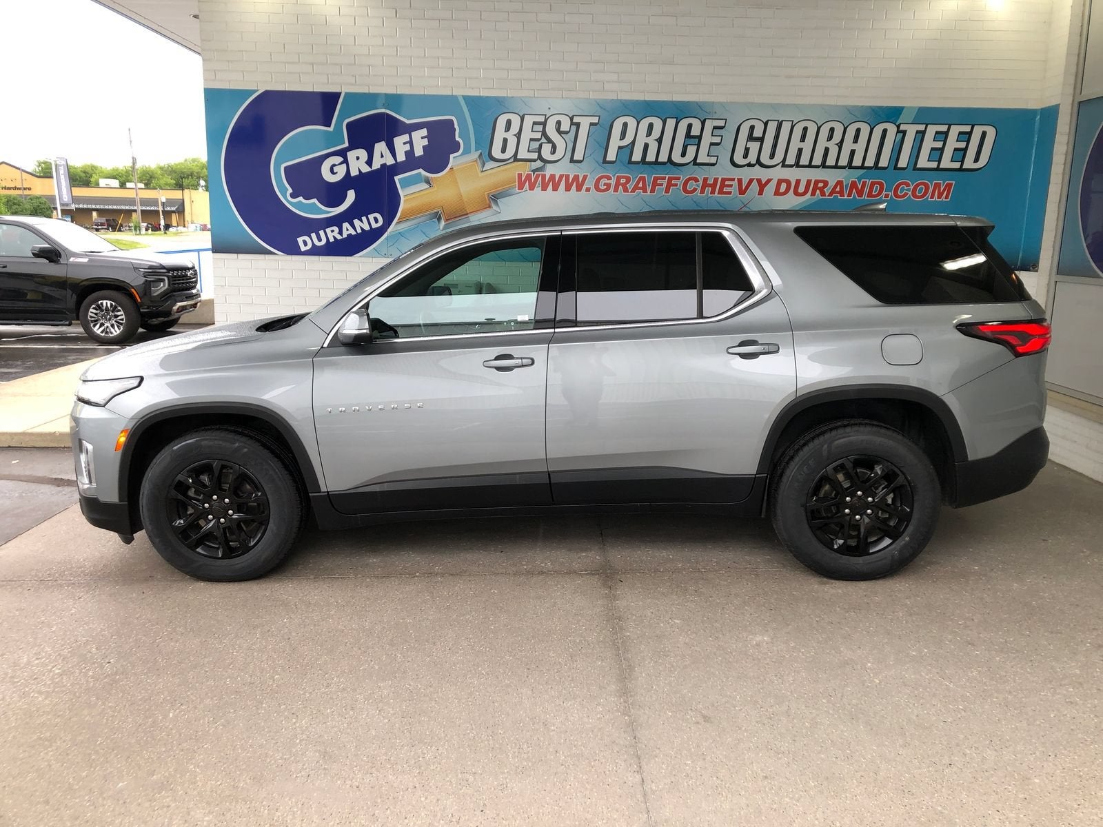 2023 Chevrolet Traverse LS