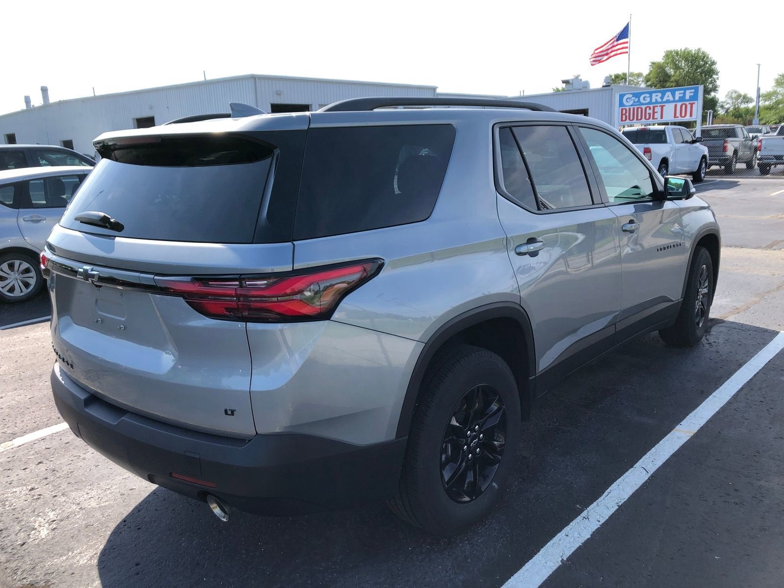 2023 Chevrolet Traverse LT Cloth