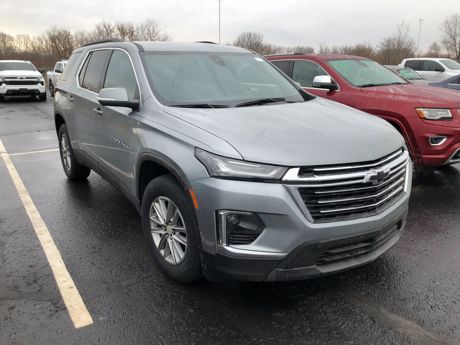 2023 Chevrolet Traverse LT Cloth