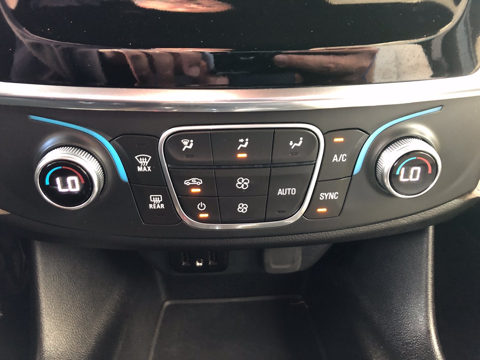 2024 Chevrolet Traverse Limited LS