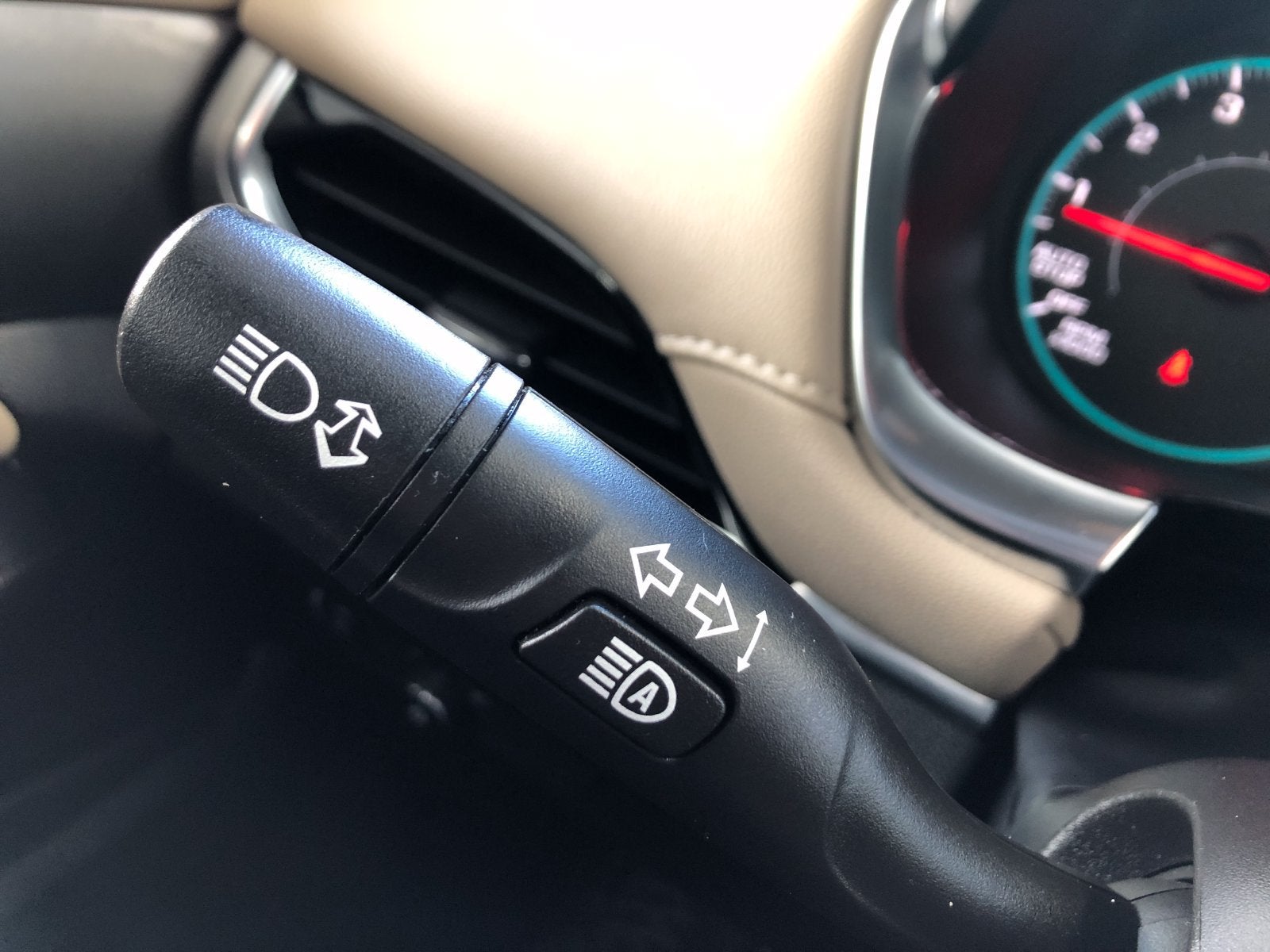 2024 Chevrolet Traverse Limited LS