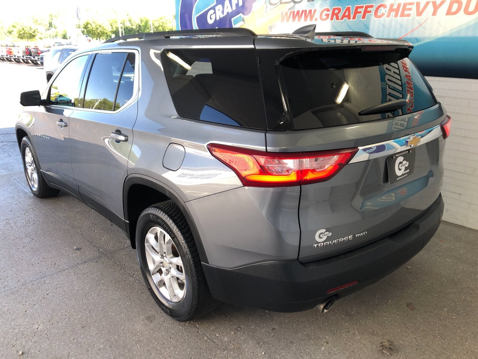 2020 Chevrolet Traverse LT Cloth