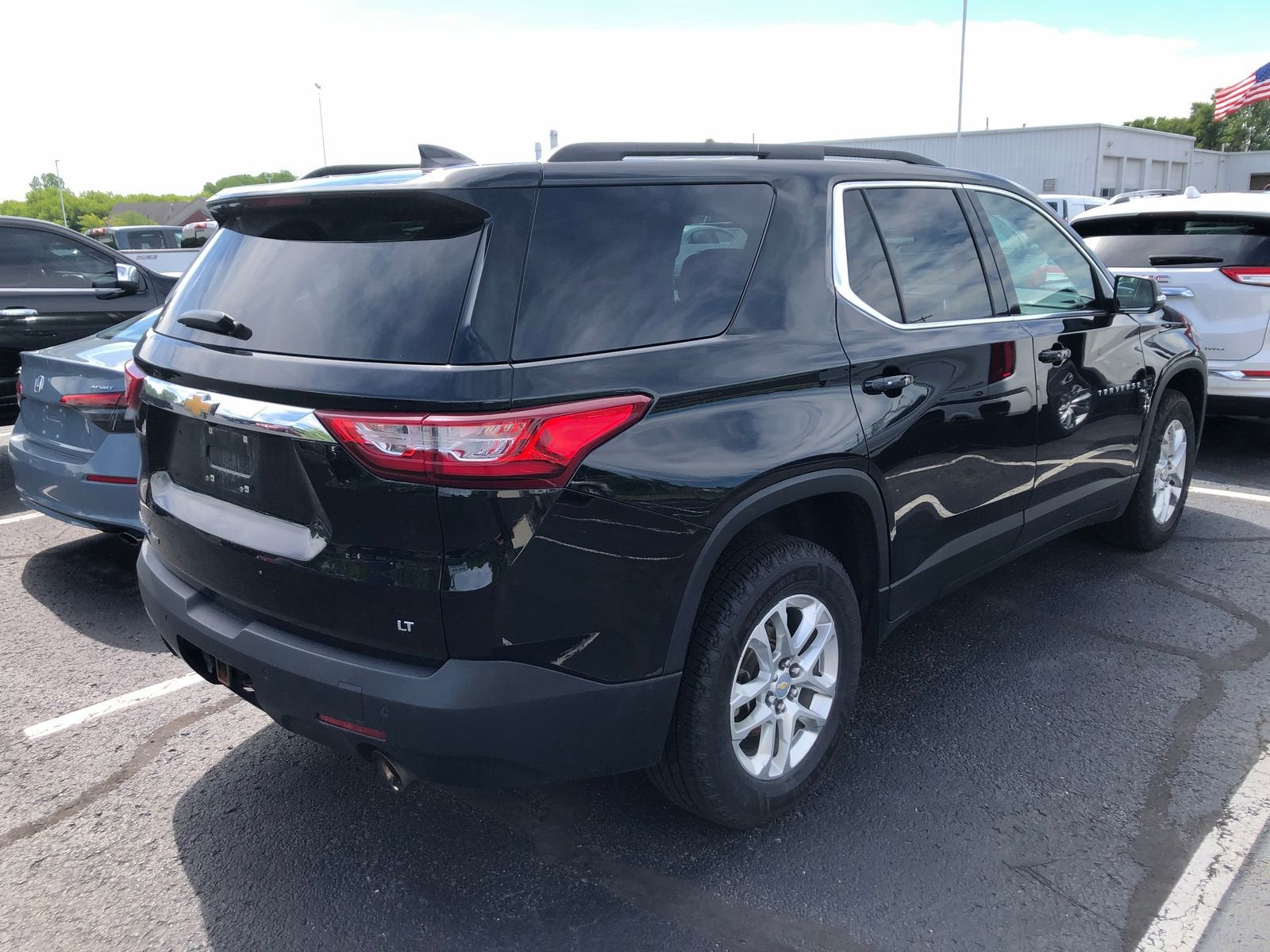 2021 Chevrolet Traverse LT Cloth