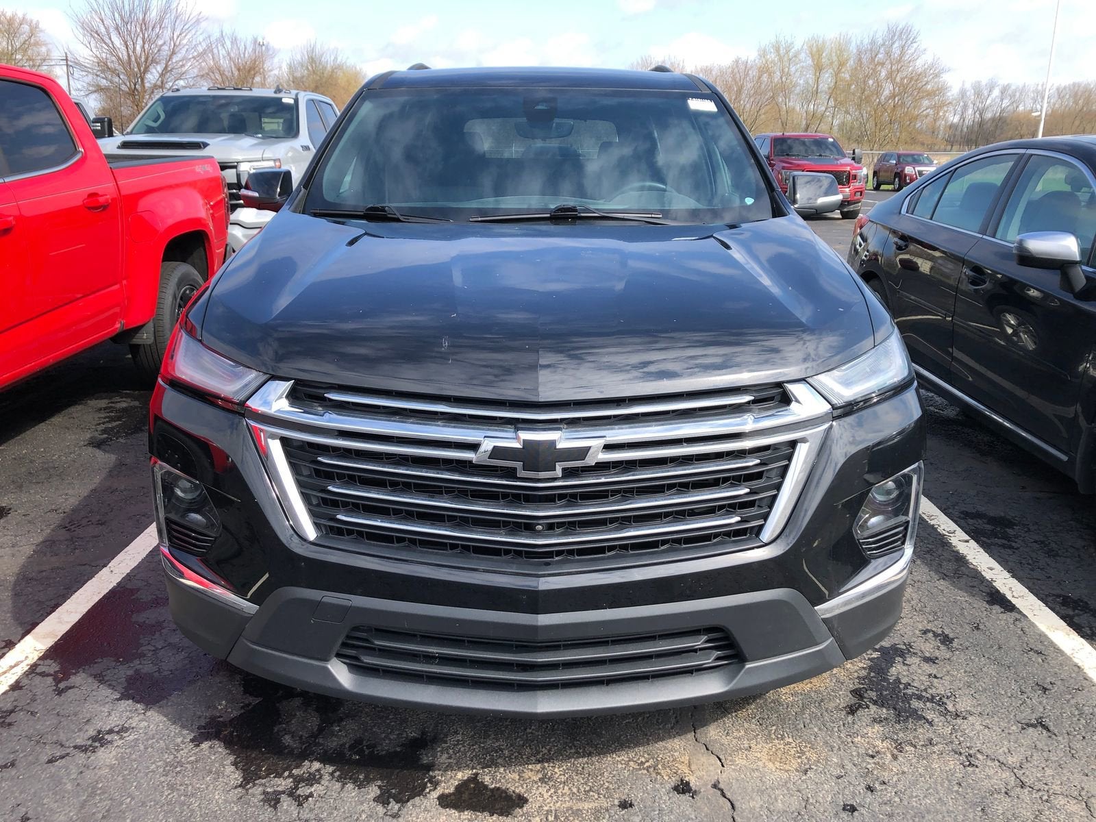 2023 Chevrolet Traverse LT Cloth