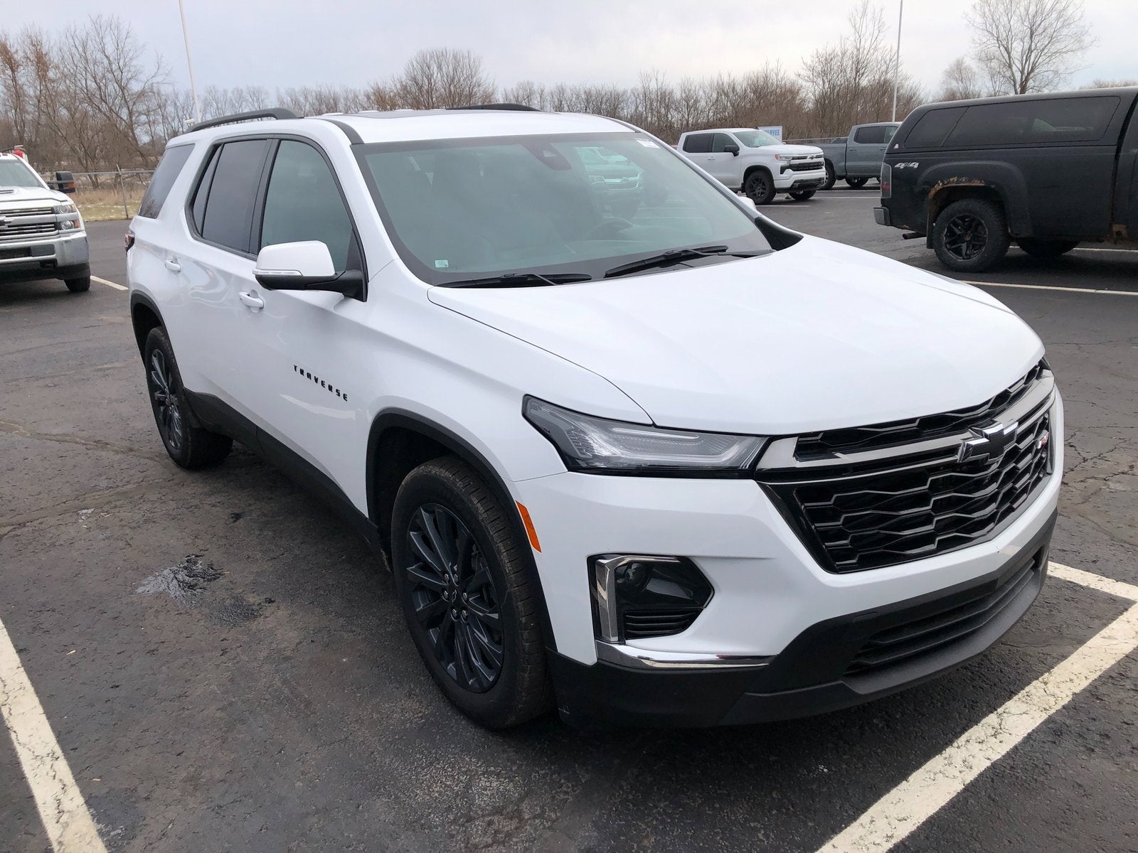 2023 Chevrolet Traverse RS