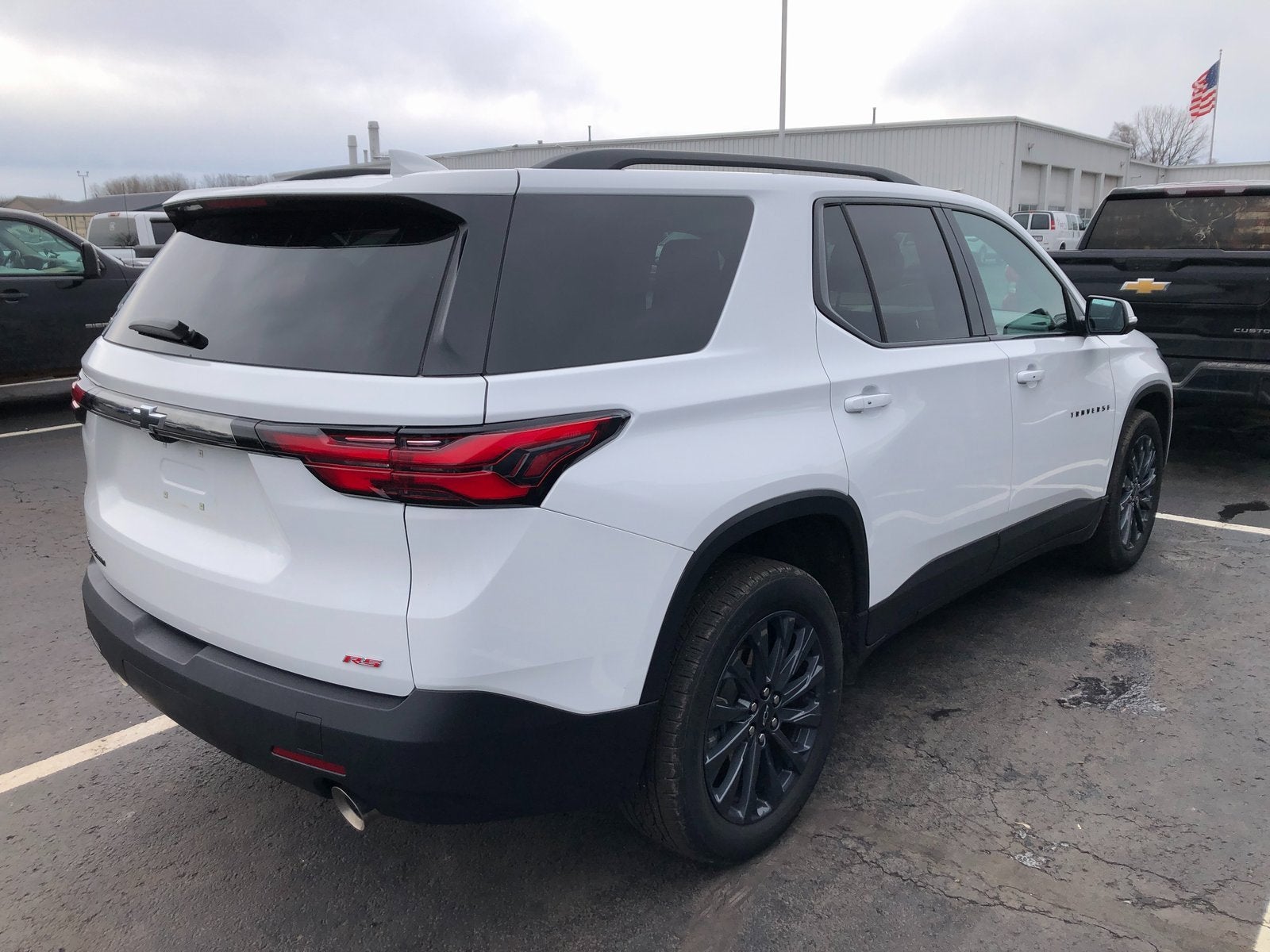 2023 Chevrolet Traverse RS