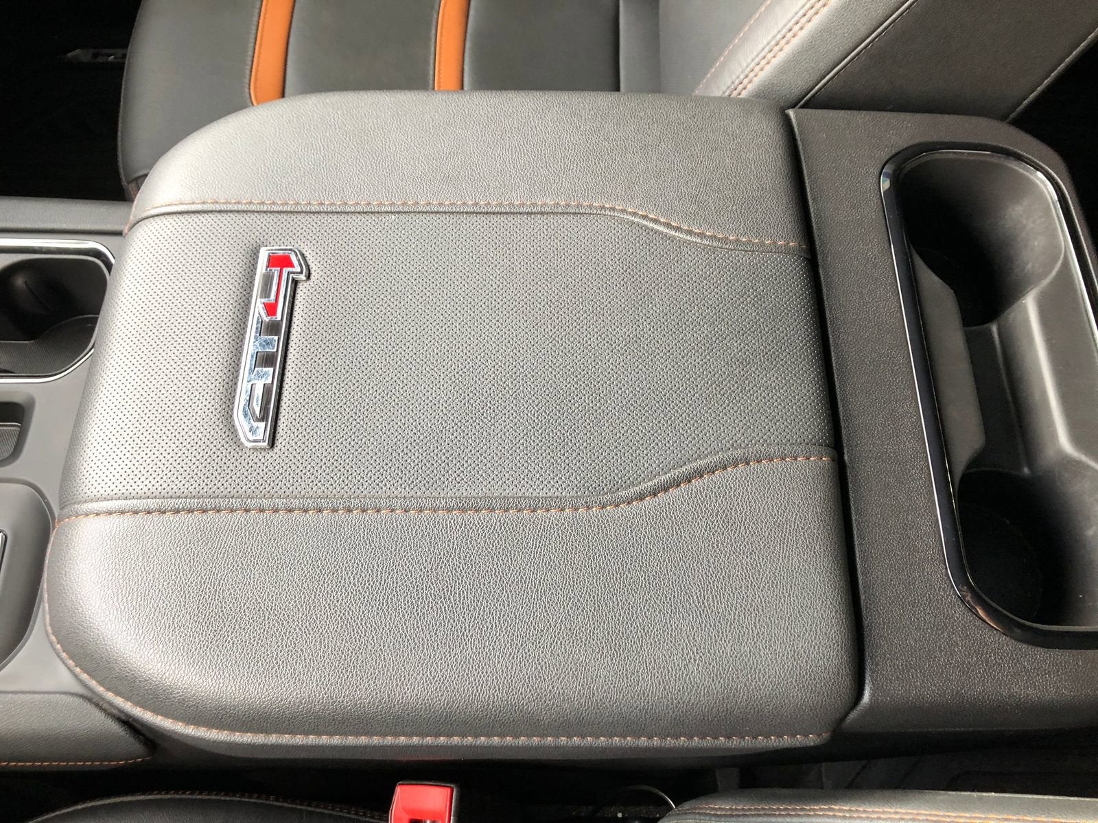 2025 GMC Sierra 3500 HD AT4