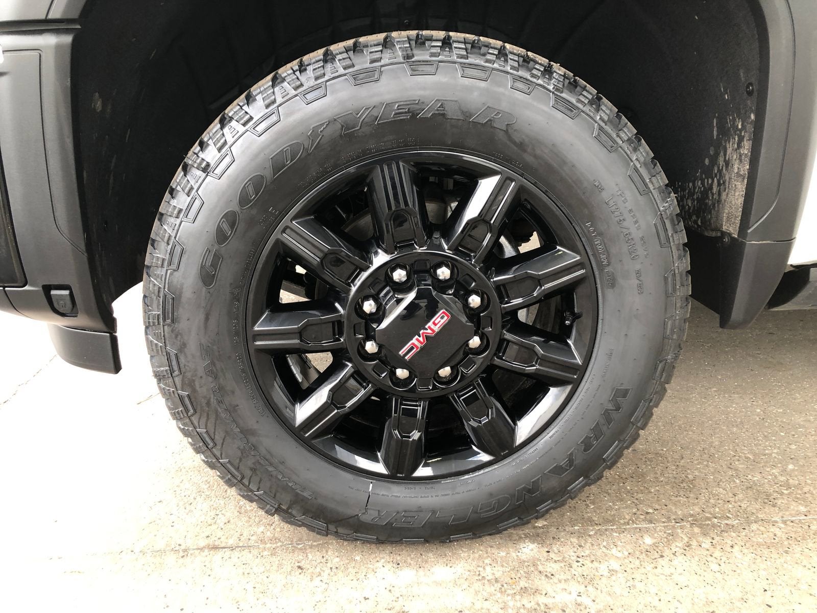 2025 GMC Sierra 3500 HD AT4
