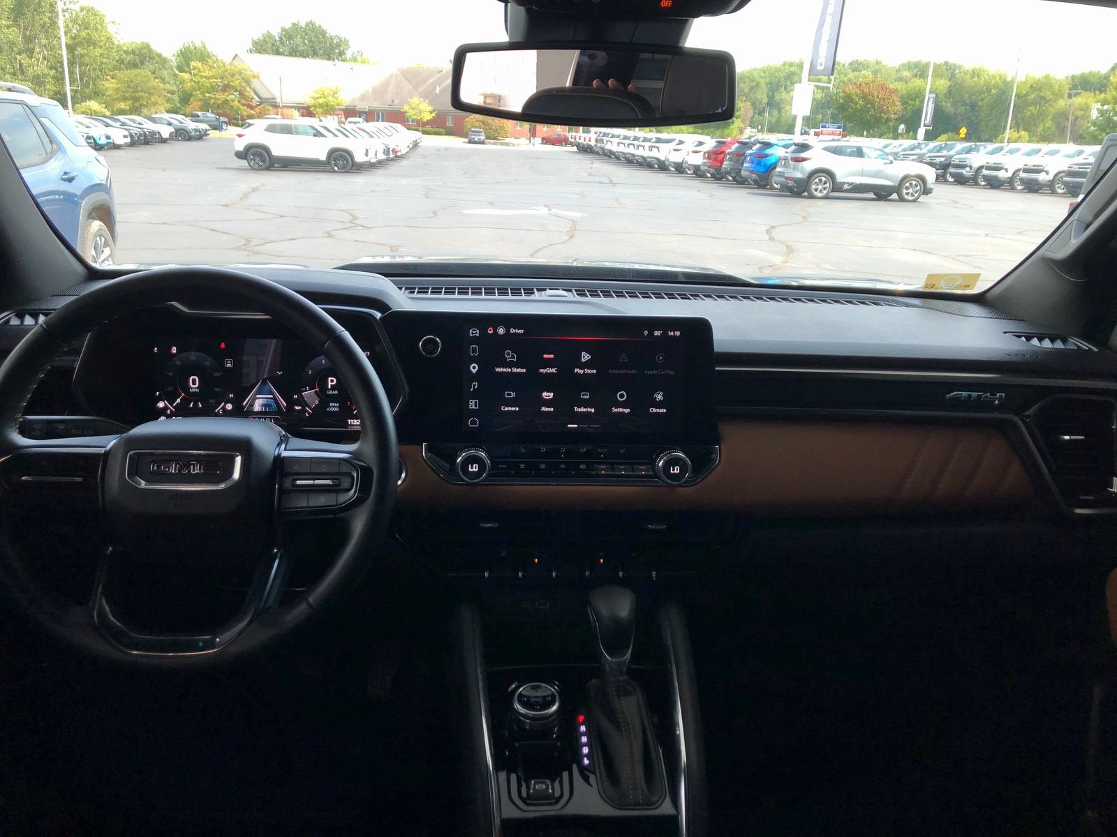 2025 GMC Canyon AT4