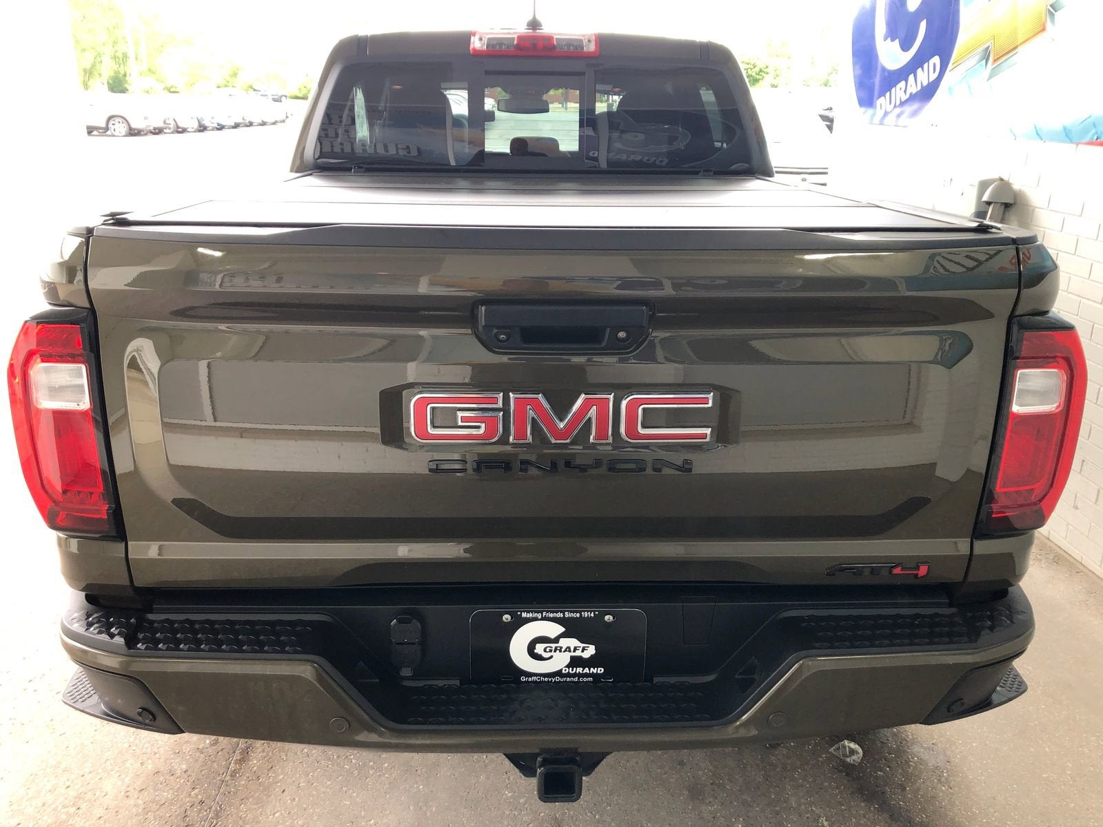2024 GMC Canyon AT4
