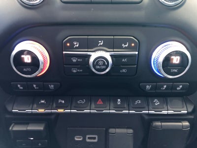 2022 GMC Sierra 1500 Limited AT4