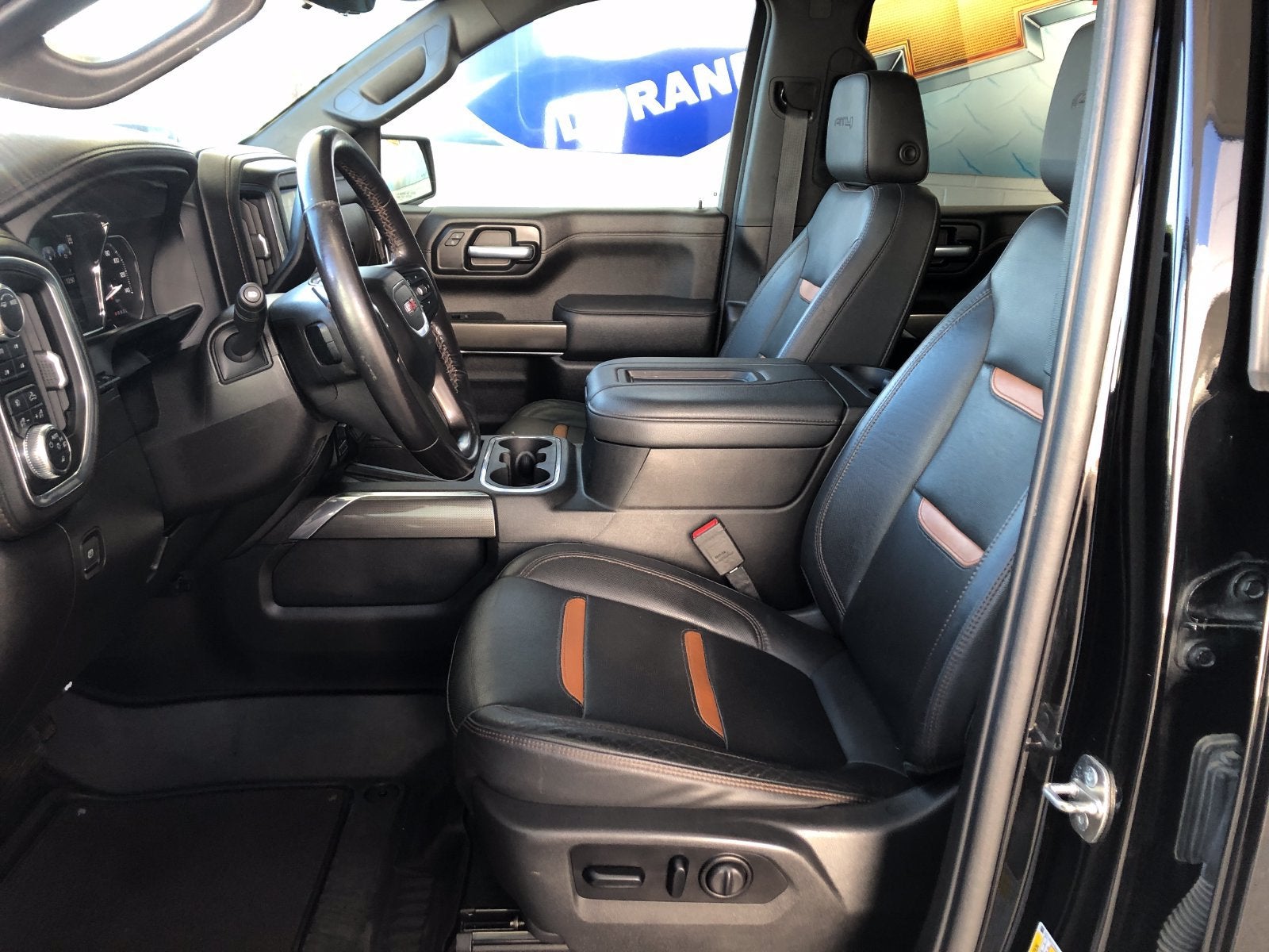2021 GMC Sierra 1500 AT4