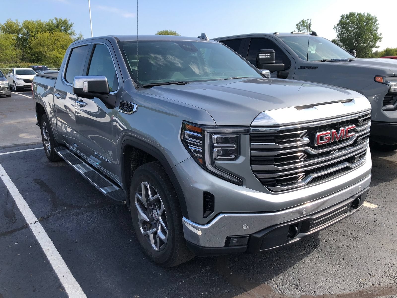 2023 GMC Sierra 1500 SLT
