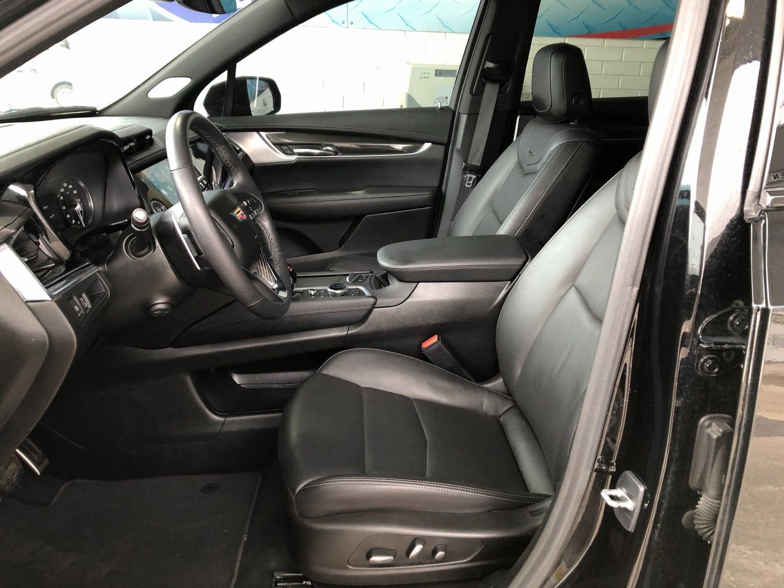 2023 Cadillac XT6 Sport