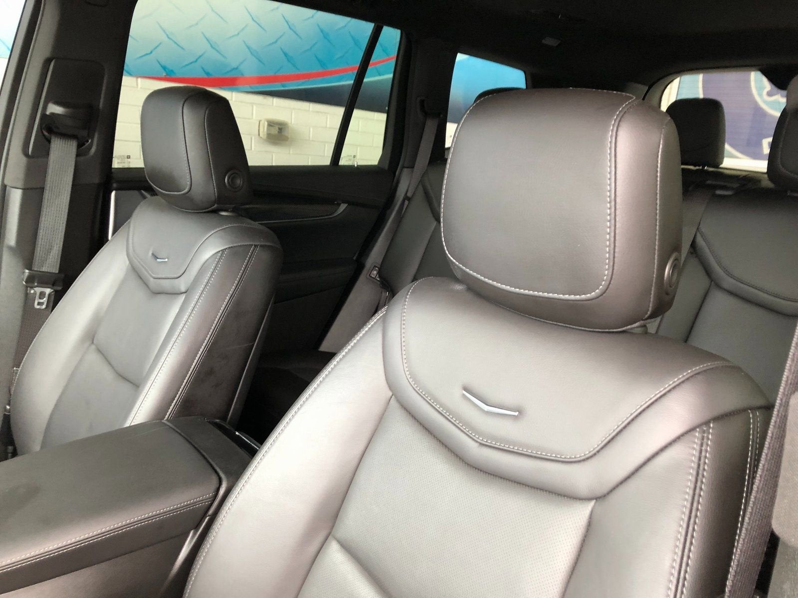 2023 Cadillac XT6 Sport