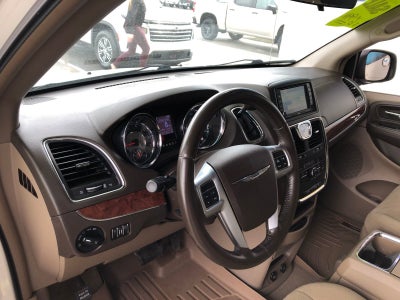2011 Chrysler Town & Country Touring
