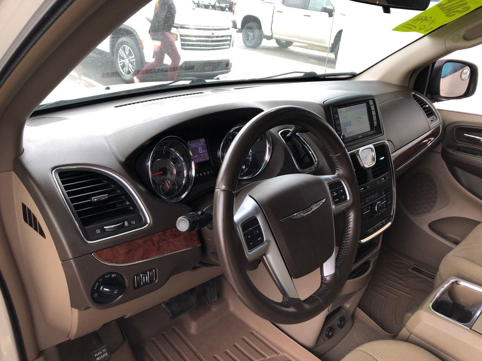 2011 Chrysler Town & Country Touring