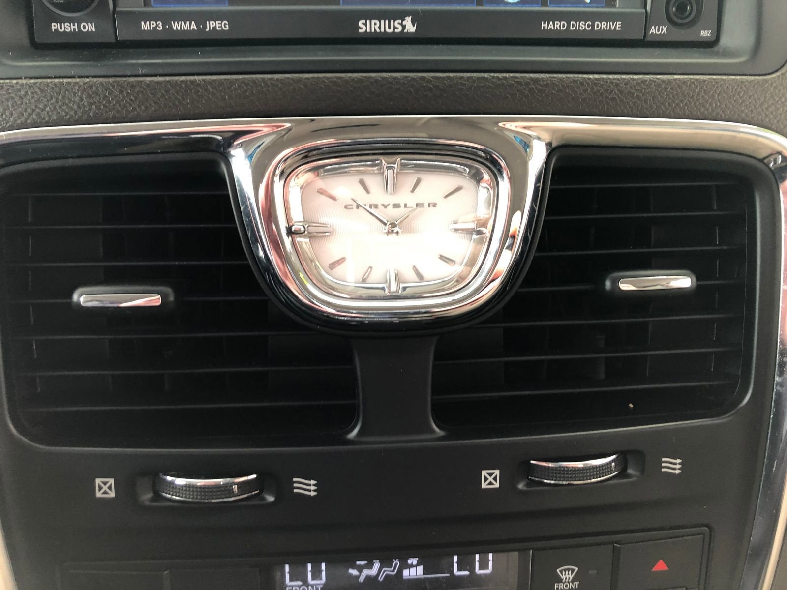 2011 Chrysler Town & Country Touring