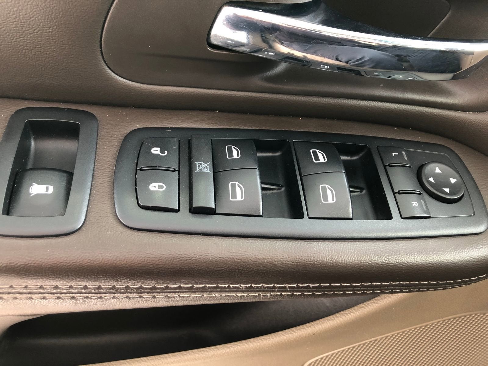 2011 Chrysler Town & Country Touring